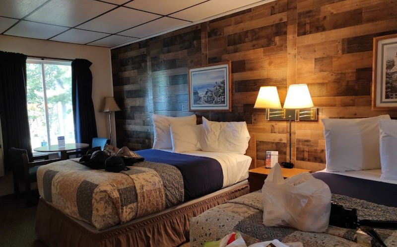 Riviera Motel - From Web Listing (newer photo)